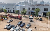 四川一批5噸湘潭蓄電池電機(jī)車由專車發(fā)往礦山